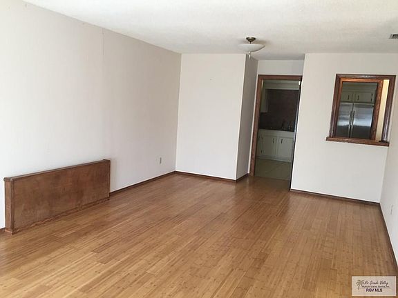 3rd image of 14 Las Villas Ave