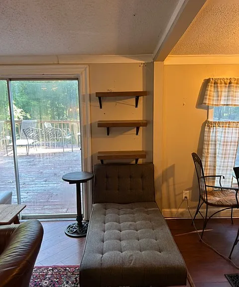 277 Taylor Rd — Photo 37