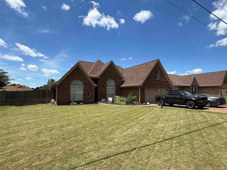 1st image of 435 Terry Rd