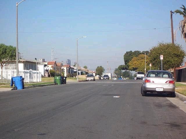 2nd image of 10321 S Hobart Blvd