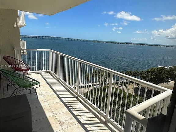 2nd image of 1440 Brickell Bay Dr APT 904