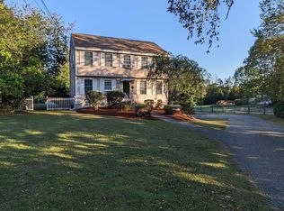 167 Chester Rd, Derry, NH 03038