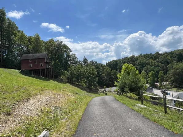 Chemistry Dr, Elkins, WV 26241