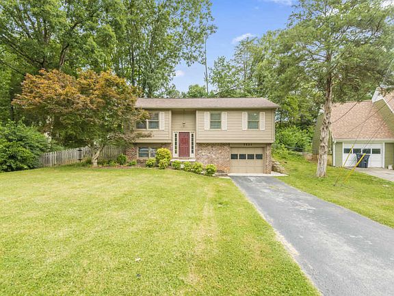 3rd image of 7521 Kerri Way