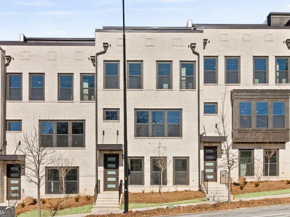 580 Ember Ln NW, Atlanta, GA 30318