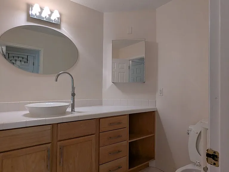 220 Saint Andrews Ln — Photo 20