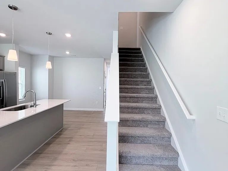 128 Blue Melody Ave — Photo 7