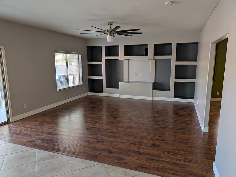 1831 S 105th Dr — Photo 9
