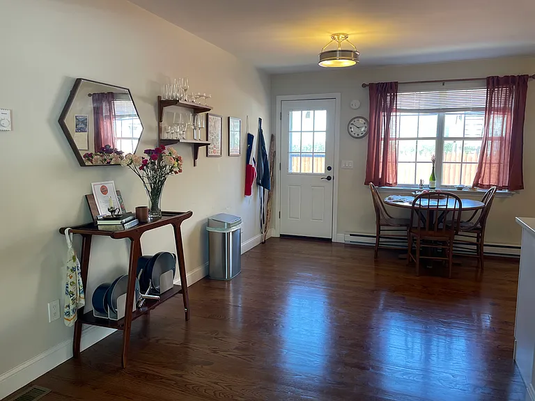 485 Fairfield Ave #4 — Photo 5