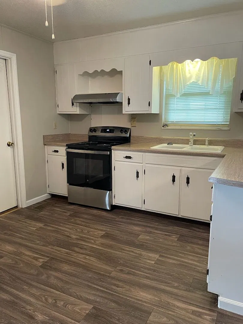 Single Family Home — Photo 2