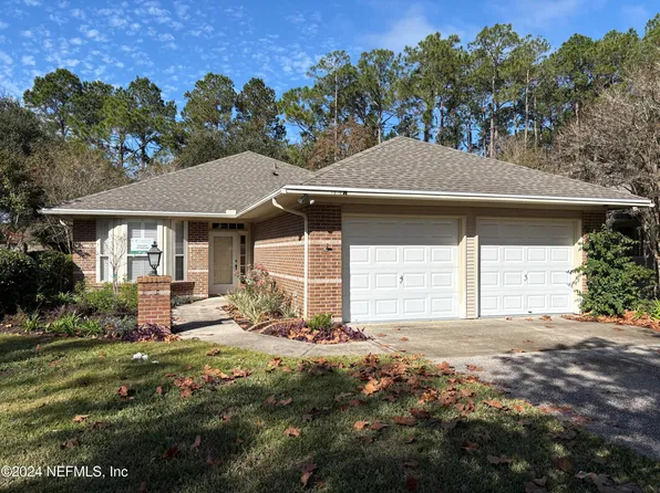 4540 MIDDLETON PARK Circle W, Jacksonville, FL 32224