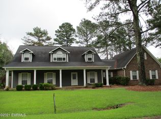 6750 Timber Cove Dr, Meridian, MS 39305