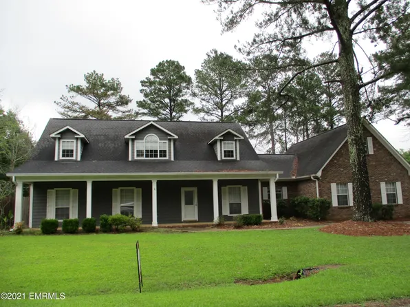6750 Timber Cove Dr, Meridian, MS 39305