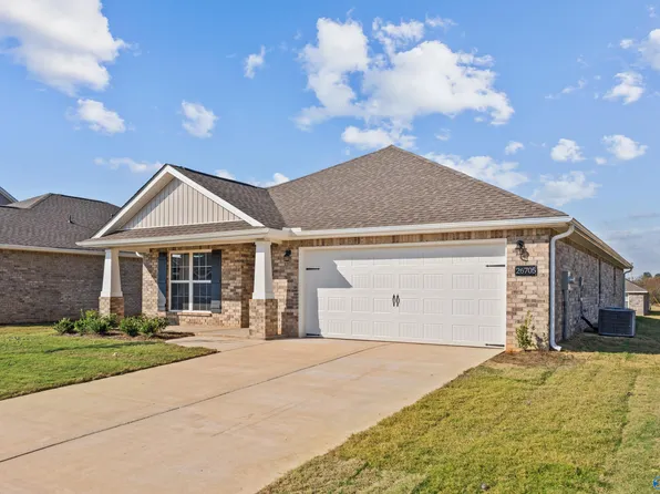 26705 Kyle Ln, Athens, AL 35613