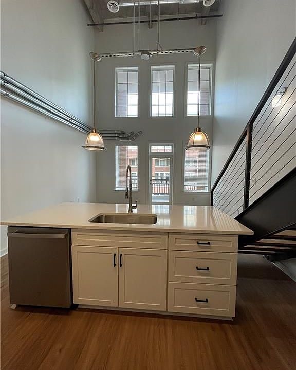 District Lofts Apartments in Atlanta, GA Zillow