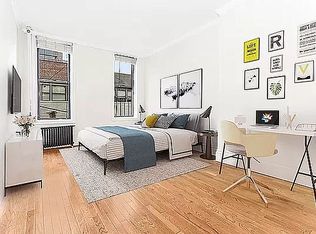 311 E 93rd St #4, New York, NY 10128