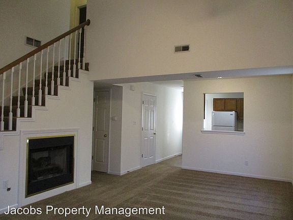 3rd image of 3520 Prescott Dr
