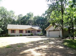 1433 Rain Dance Trl, Nekoosa, WI 54457