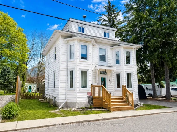 3 Reid St, Athens, ON K0E 1B0