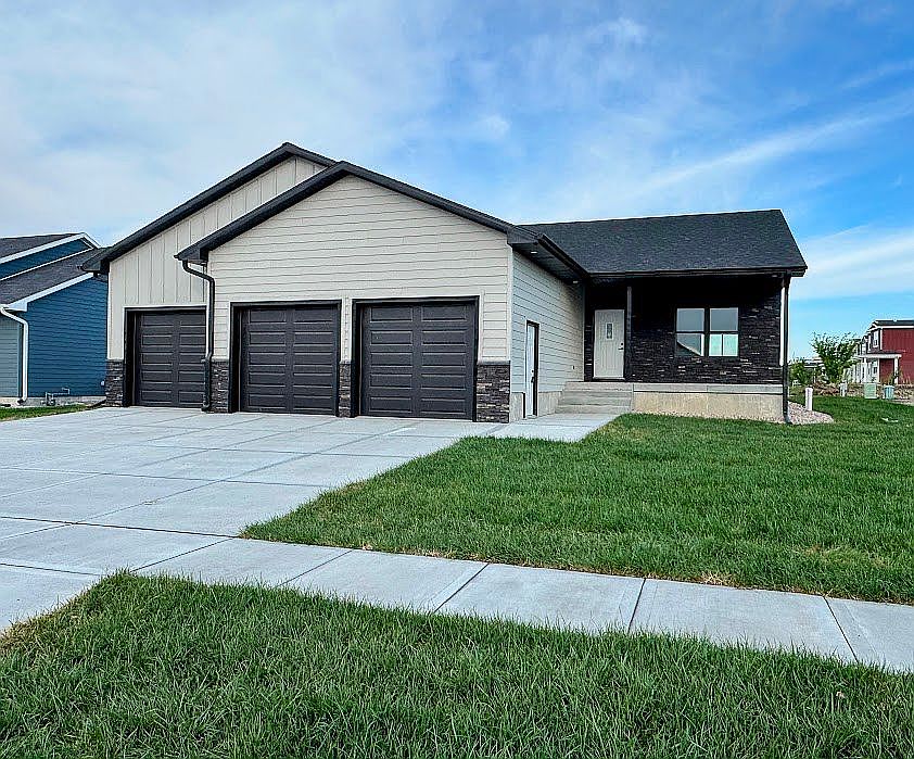 1st image of 3009 Frahm Ln