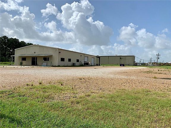 2nd image of 6045 Candice Ln