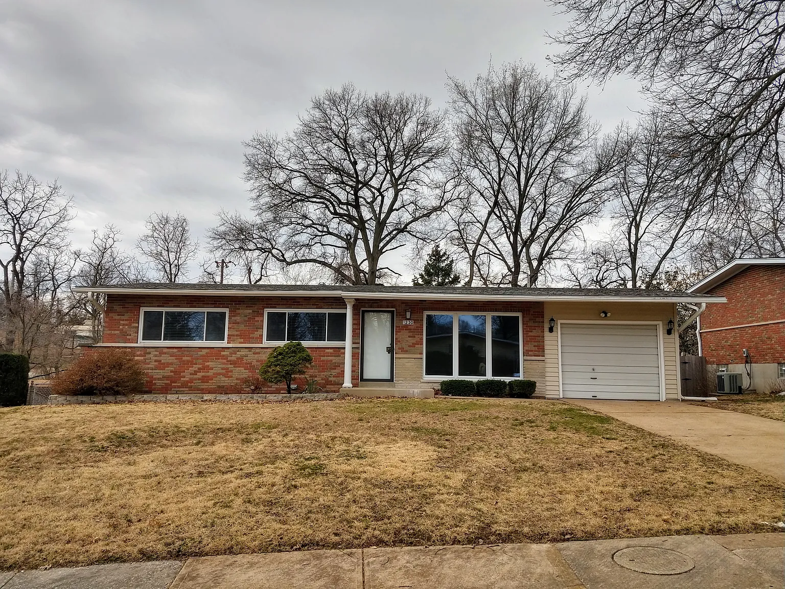 1230 Visitation Dr photo 1