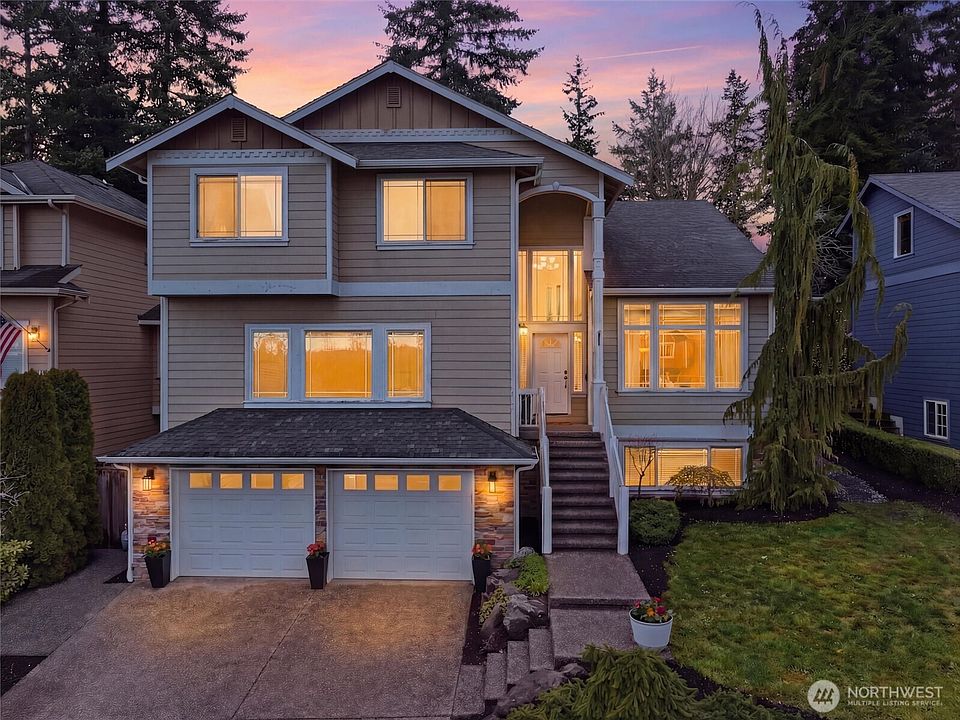 1st image of 18505 Hawksview Drive