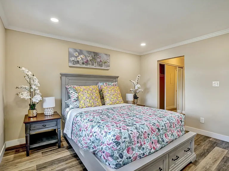 2451 Santa Rita Rd #52 — Photo 23