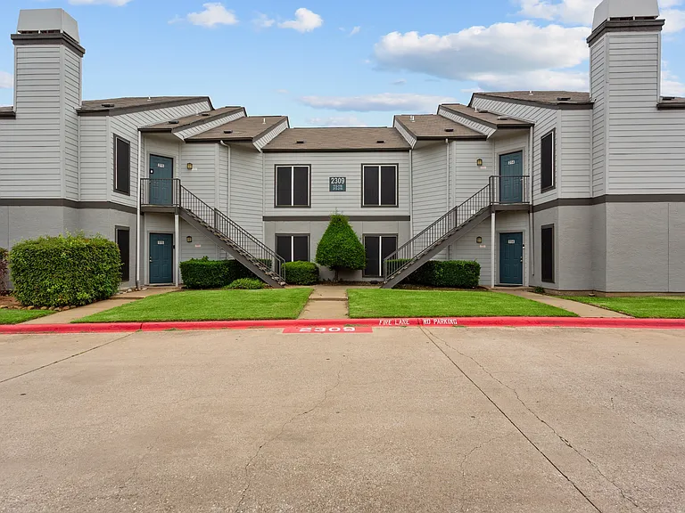 Summerstone Apartments — Photo 15