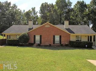 718 Greenvale Rd, Lawrenceville, GA 30043