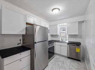 5556 Pocusset St, Pittsburgh, PA 15217