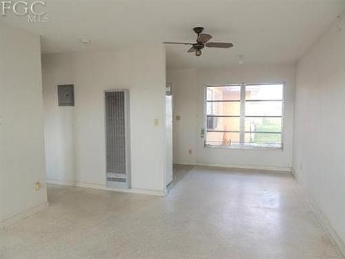 3rd image of 1123 Vineyard Pl