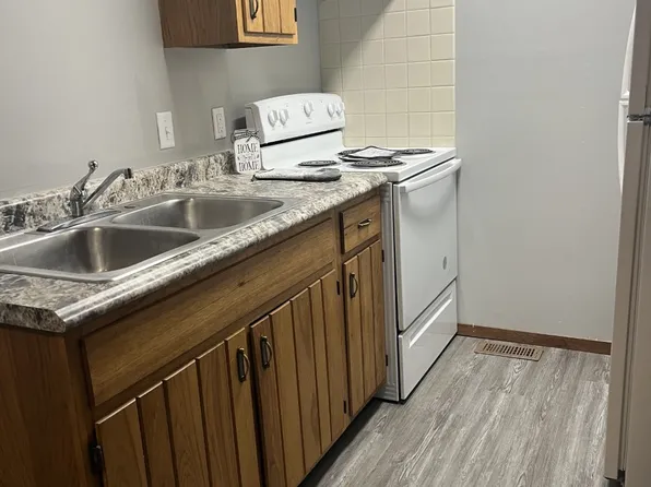 Winston Terrace Apartments LLC - 4295 South Kian Street W/G, 4295 S Kian St, Terre Haute, IN 47802