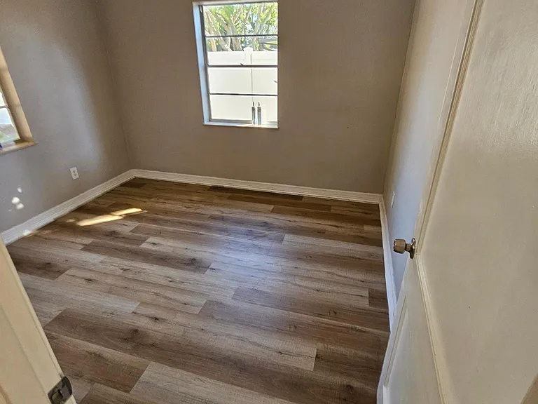 4320 S West Shore Blvd — Photo 11