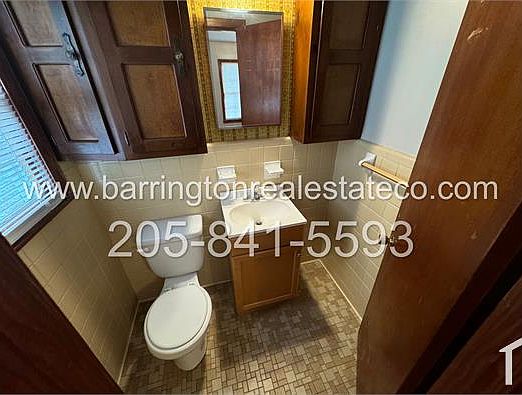 3rd image of 1237 Linwood St