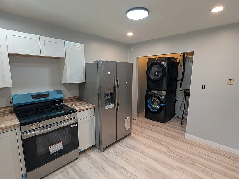 139 Scarborough Pl — Photo 2