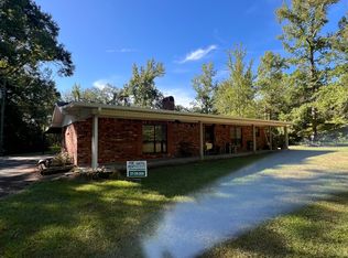 1925 Belview Rd, Leesville, LA 71446