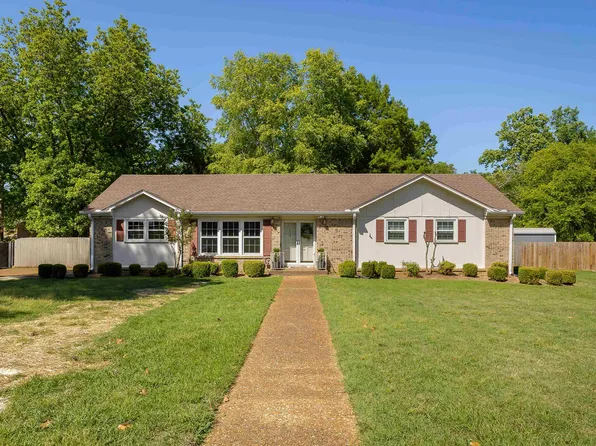 114 Creekwood Dr, Florence, AL 35630