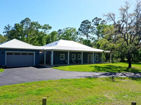 8924 N Evenstock Way, Crystal River, FL 34428