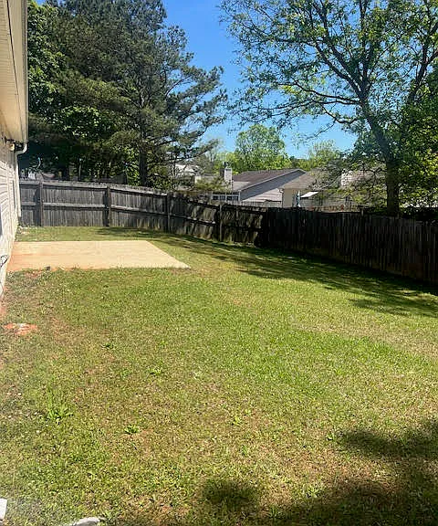 2192 Jefferson St — Photo 5