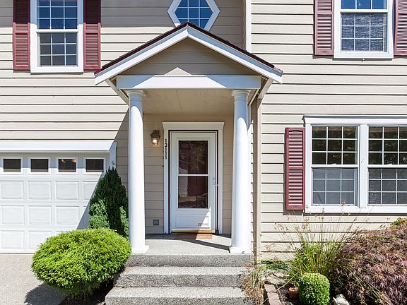 3rd image of 13111 168th Street Ct E