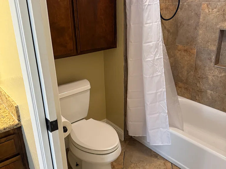 4180 Cleveland Ave #9 — Photo 5