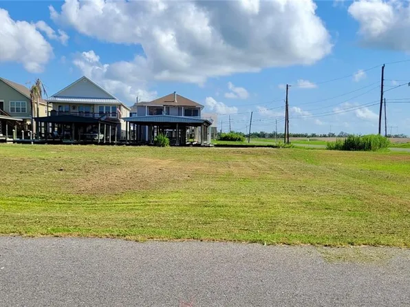 102 Junior Ln, Pt Sulphur, LA 70083