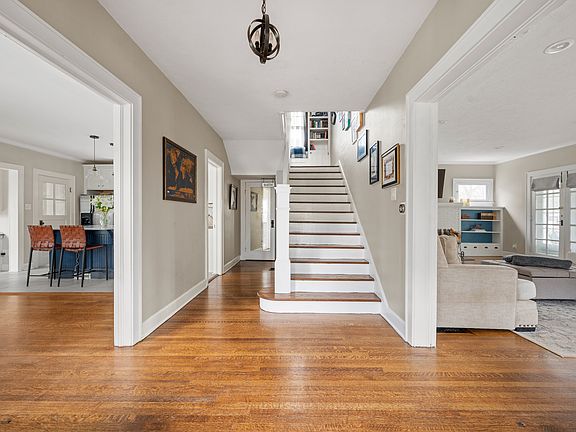 5th image of 5363 Carrollton Ave