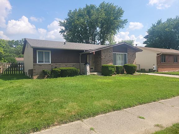 2nd image of 30106 Jamestown St