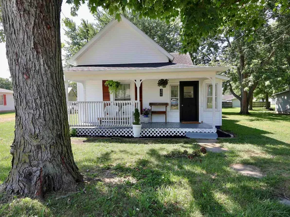 304 E Jackson St, Farmland, IN 47340