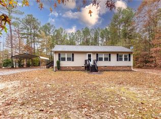 4913 Wyatts Mill Rd, Jarratt, VA 23867