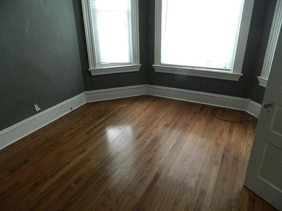 2nd image of 1007 17th St