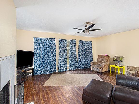 4th image of 19823 Twisted Creek Dr