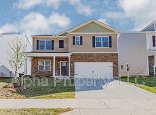 52 Oak Edge Ln, Greer, SC 29651
